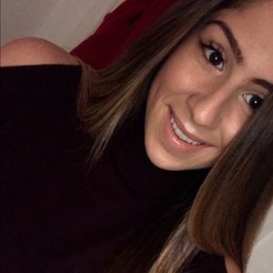 Meet your Posher, Lorraine